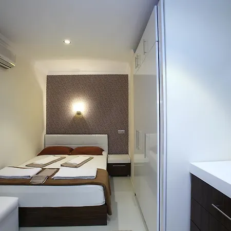 Szálloda Albatros Bodrum